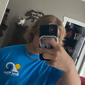 Meet your Posher, Idaac